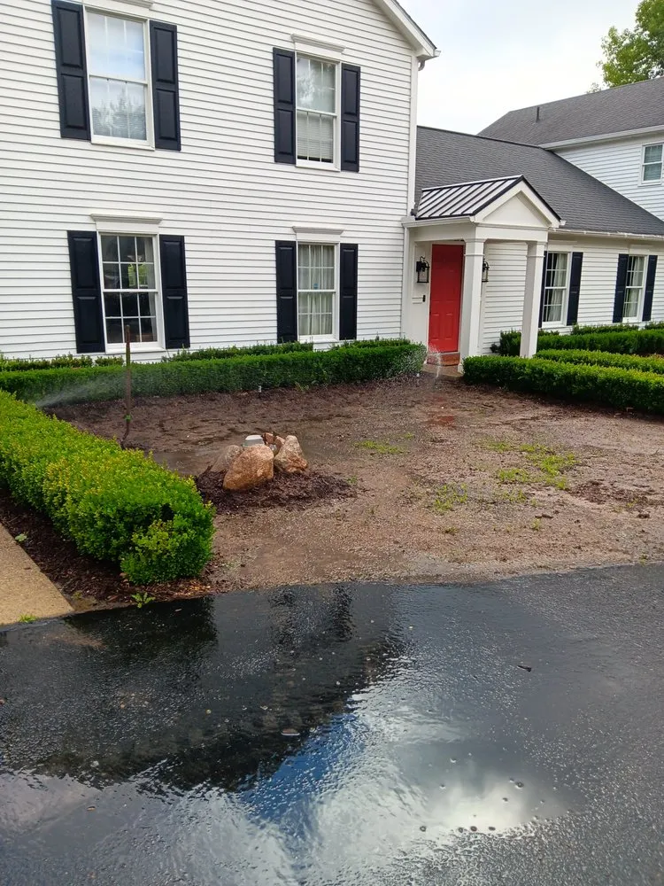 Affordable residential landscaping in Capac, MI by Munoz Lawn Care & Snow Removal