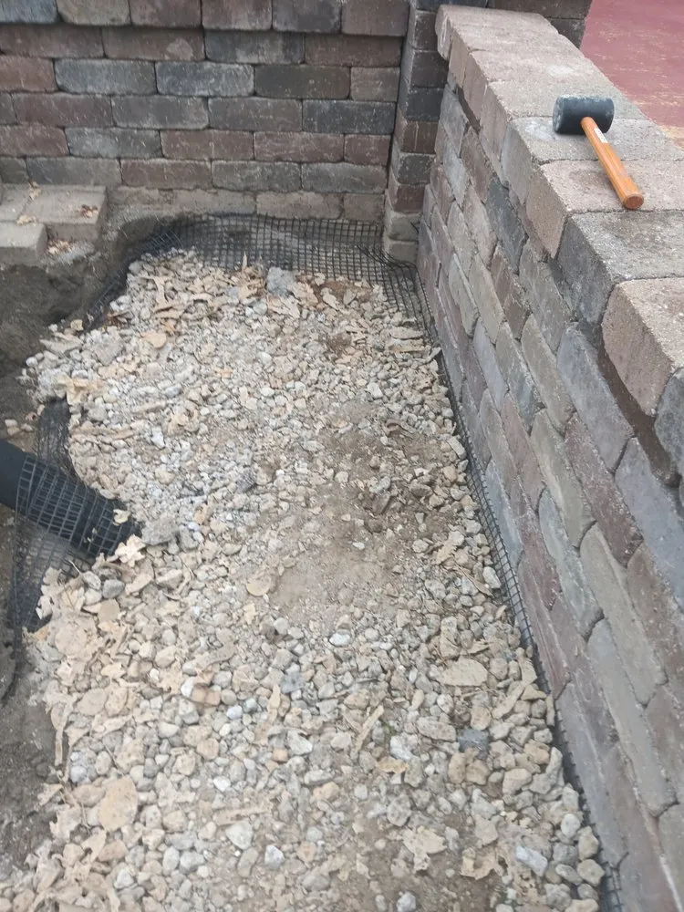 Expert landscape design in Capac, MI - Munoz Lawn Care & Snow Removal