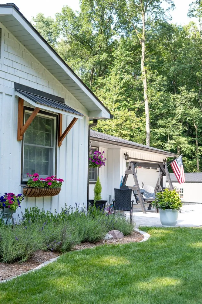 Affordable lawn mowing service in South Lyon, MI by Munro Landscaping