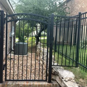 Local landscaping services with custom design across Round Rock, TX - Muñoz Landscaping Solutions