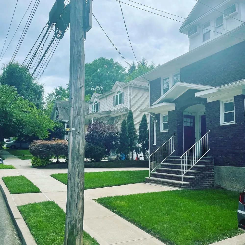 Expert landscape installation in Staten Island, NY by Muriale Landscaping