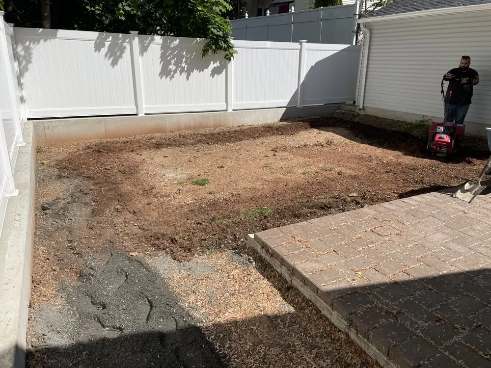 Professional outdoor landscaping experts serving Staten Island, NY - Muriale Landscaping