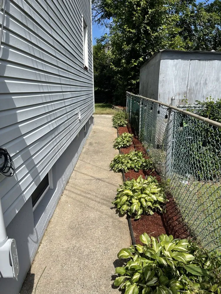 Affordable yard cleanup service in Staten Island, NY - Muriale Landscaping