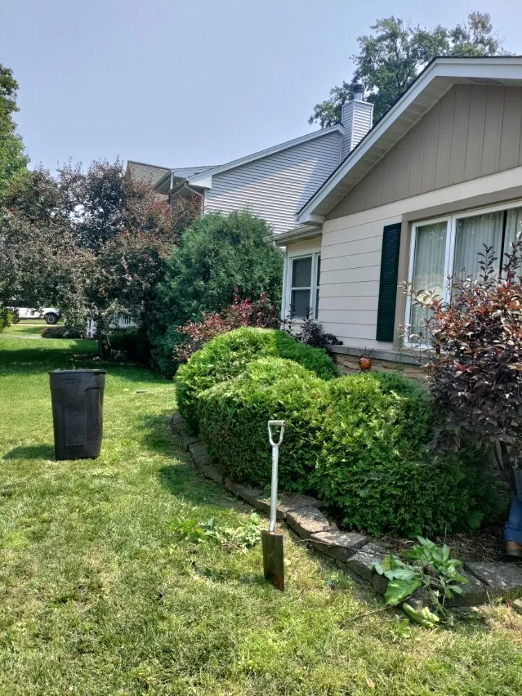 Trusted landscape design for homes in Aurora, IL by Murillo Landscaping