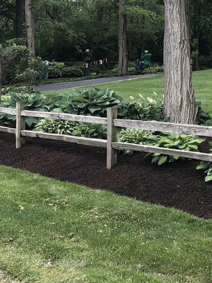 Trusted outdoor landscaping in Elgin, IL by Murillo’s Landscaping