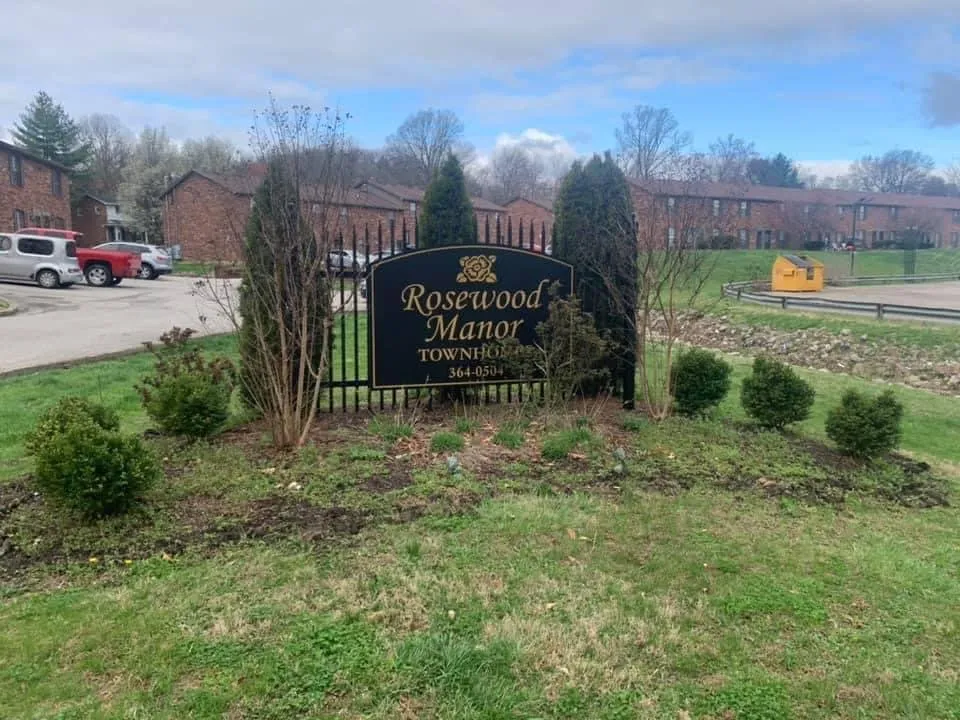 Affordable landscaping services in Clarksville, IN by Murphs Lawn Care