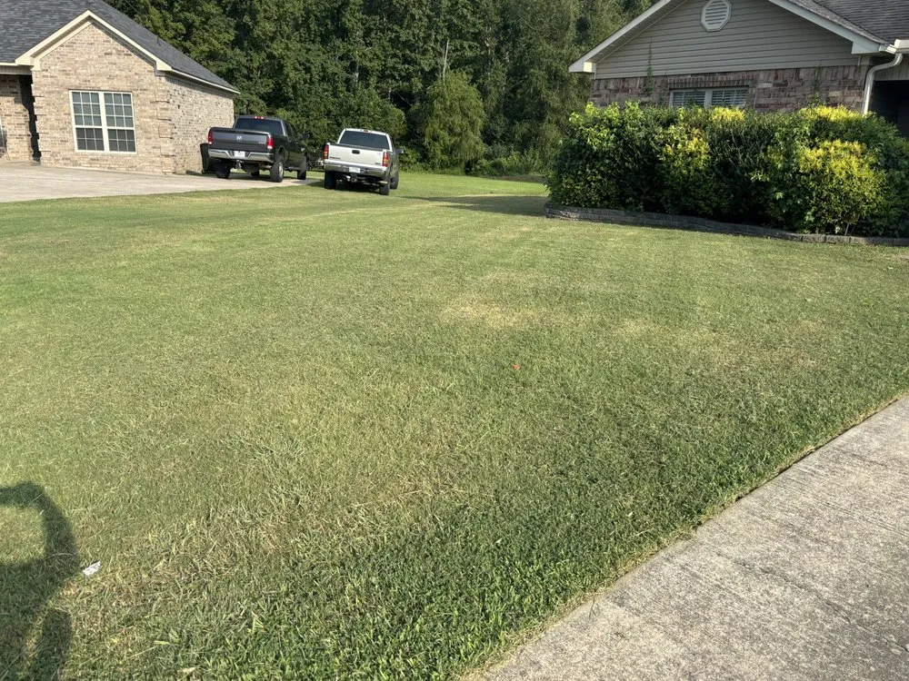 Custom garden landscaping in Cabot, AR - Murphy Family Fence & Lawn