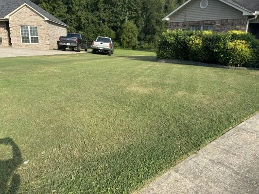 Murphy Family Fence & Lawn Logo