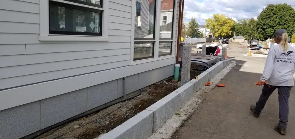 Affordable residential landscaping experts serving Amherst, NH - Murphys Landscaping