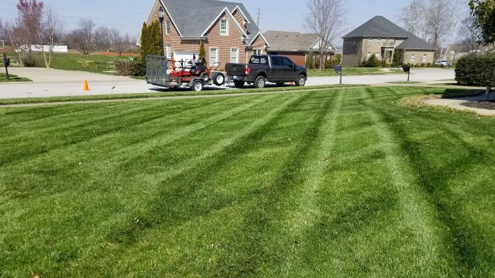 Trusted residential landscaping experts serving Bowling Green, KY - Murphy's Lawn & Landscape
