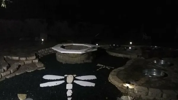 Murphy's Lawn & Landscaping Logo