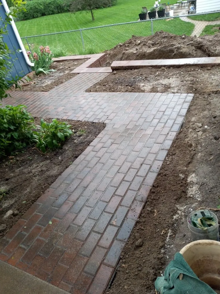 Expert landscape design in Omaha, NE - Murphy's Lawn and Landscaping