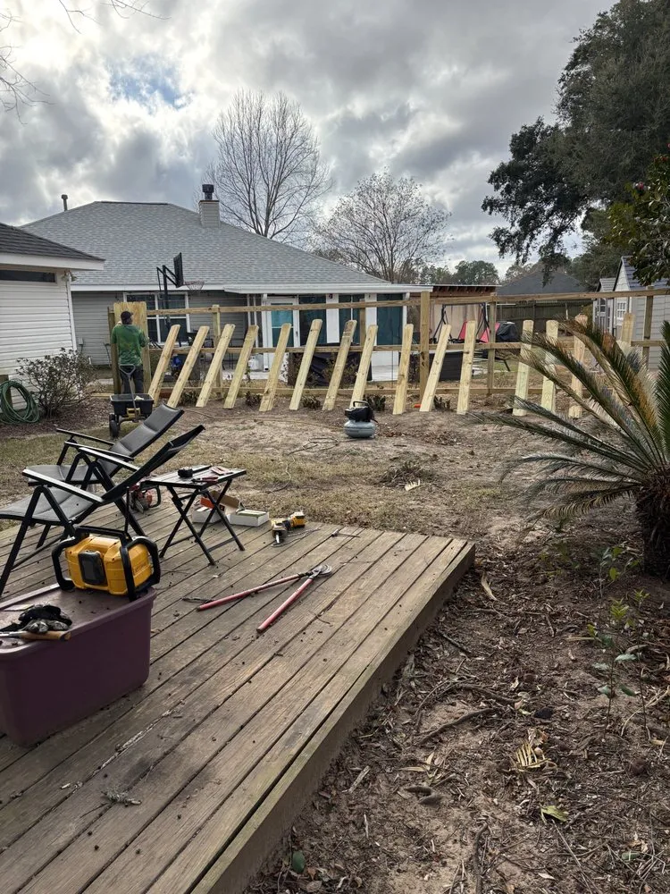 Custom outdoor landscaping in Gulf Breeze, FL - Murphy's Lawn Care & Landscaping