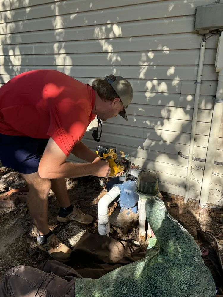 Expert yard cleanup service with custom design in Gulf Breeze, FL by Murphy's Lawn Care & Landscaping