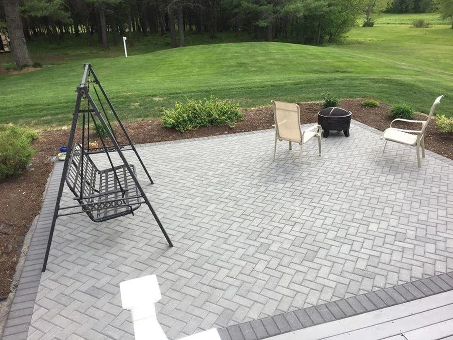 Expert landscaping services experts serving Orono, ME - Murphy's Lawn Care