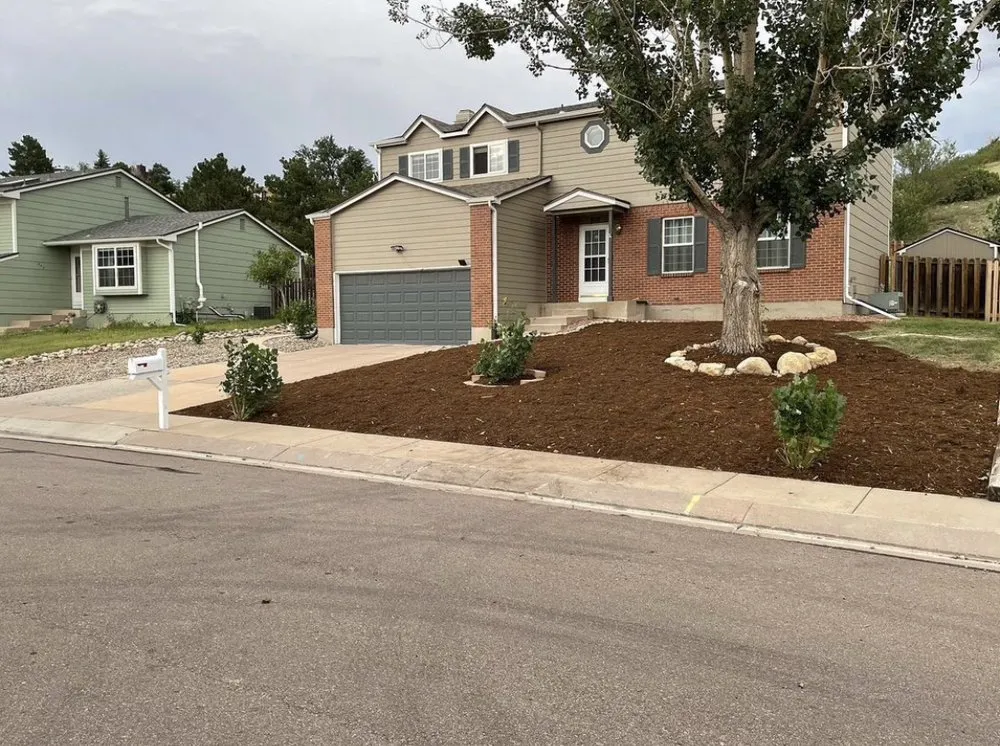 Reliable lawn mowing service experts serving Colorado Springs, CO - Murphy’s Lawn Maintenance