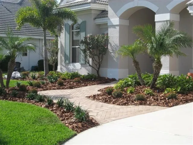 Reliable landscape installation experts serving Tampa, FL - Murphys Lawn Service
