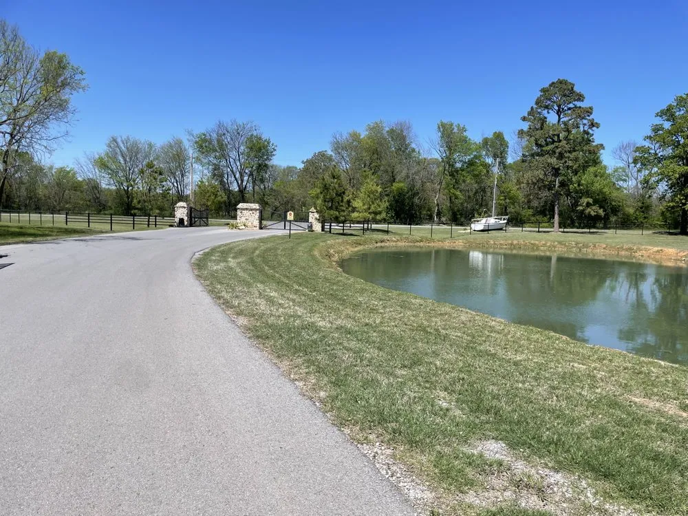 Top-rated residential landscaping experts serving Spavinaw, OK - Murphys Lawn Services