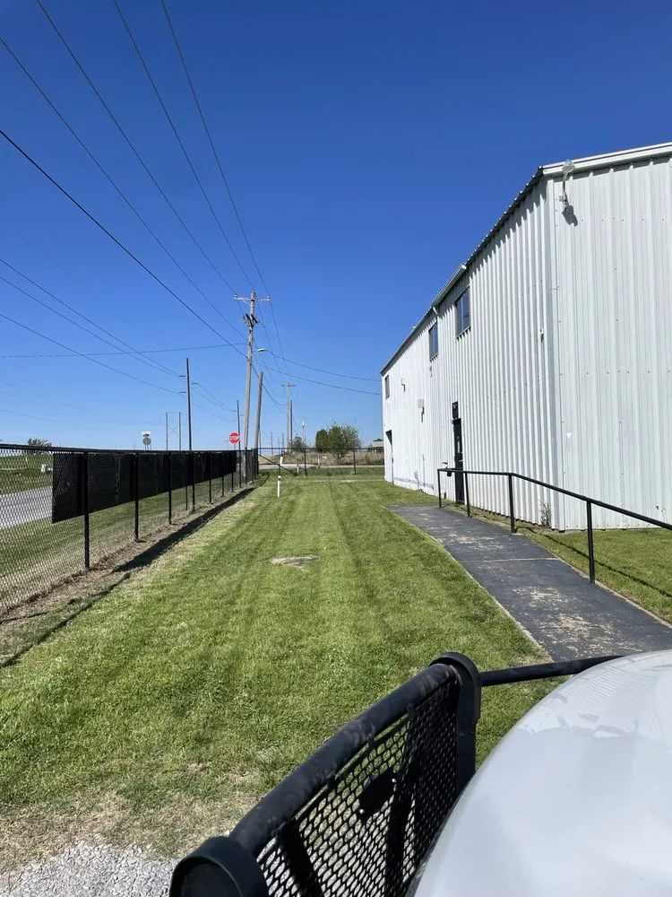 Trusted garden landscaping in Spavinaw, OK by Murphys Lawn Services