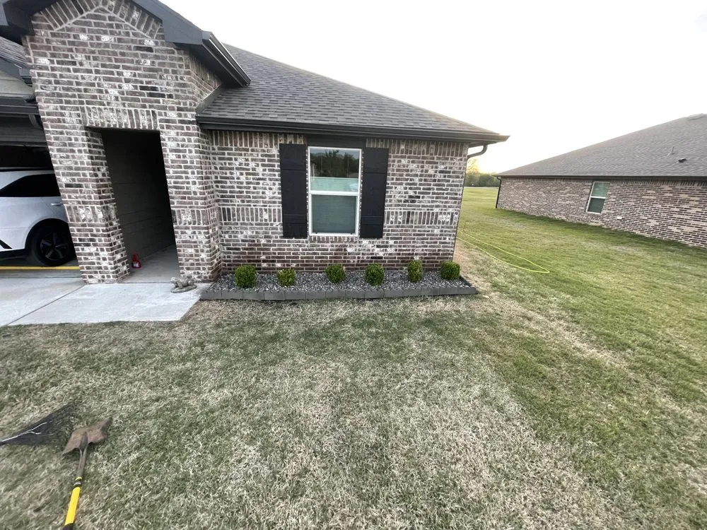 Professional outdoor landscaping in Spavinaw, OK - Murphys Lawn Services