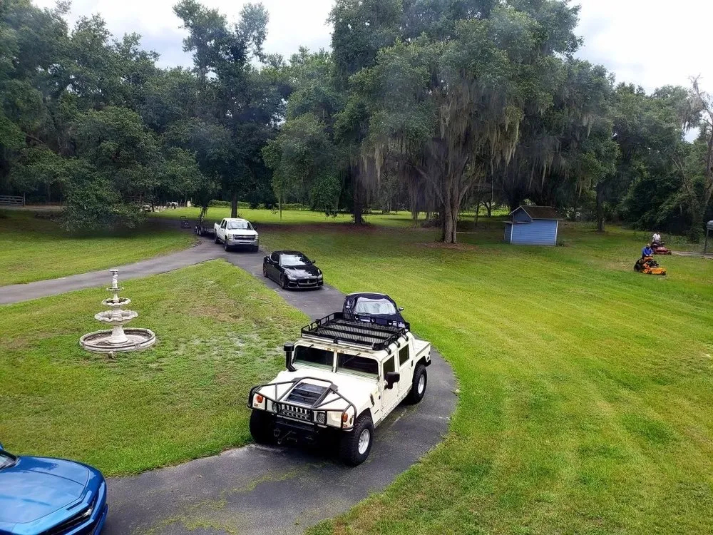 Top-rated lawn mowing service in Sebring, FL by Murphy's Ranch