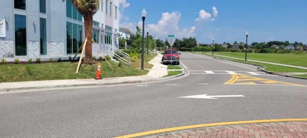 Professional residential landscaping in Groveland, FL by Murray Outdoor