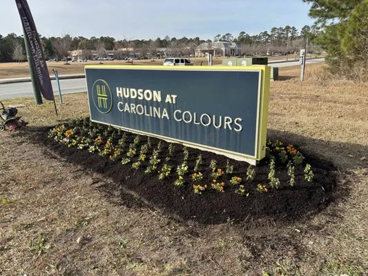 Murray Outdoor Solutions Logo