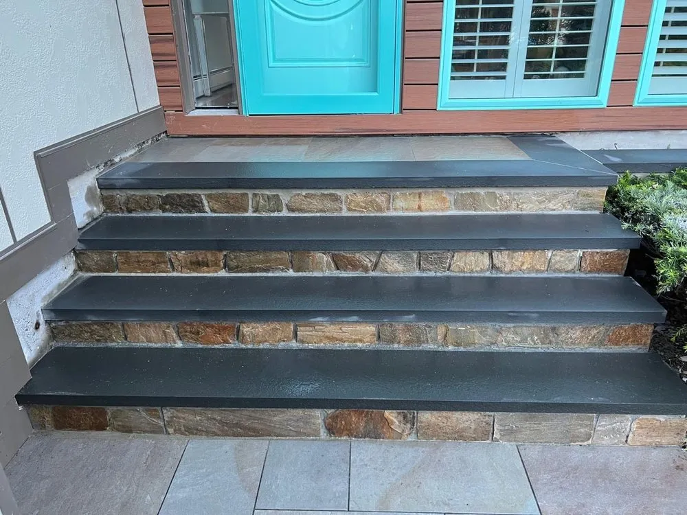 Local yard cleanup service experts serving Orleans, MA - Murray’s Landscape capecod