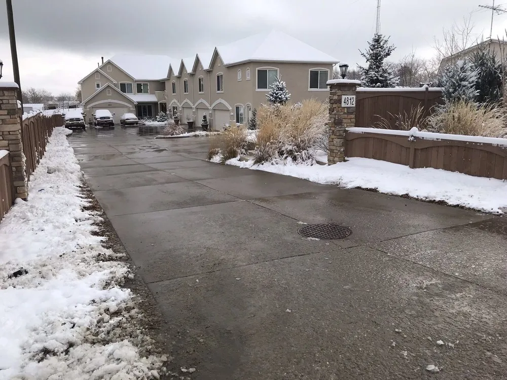 Custom lawn care service experts serving Fort Collins, CO - Murry & Associates Investment Property Services