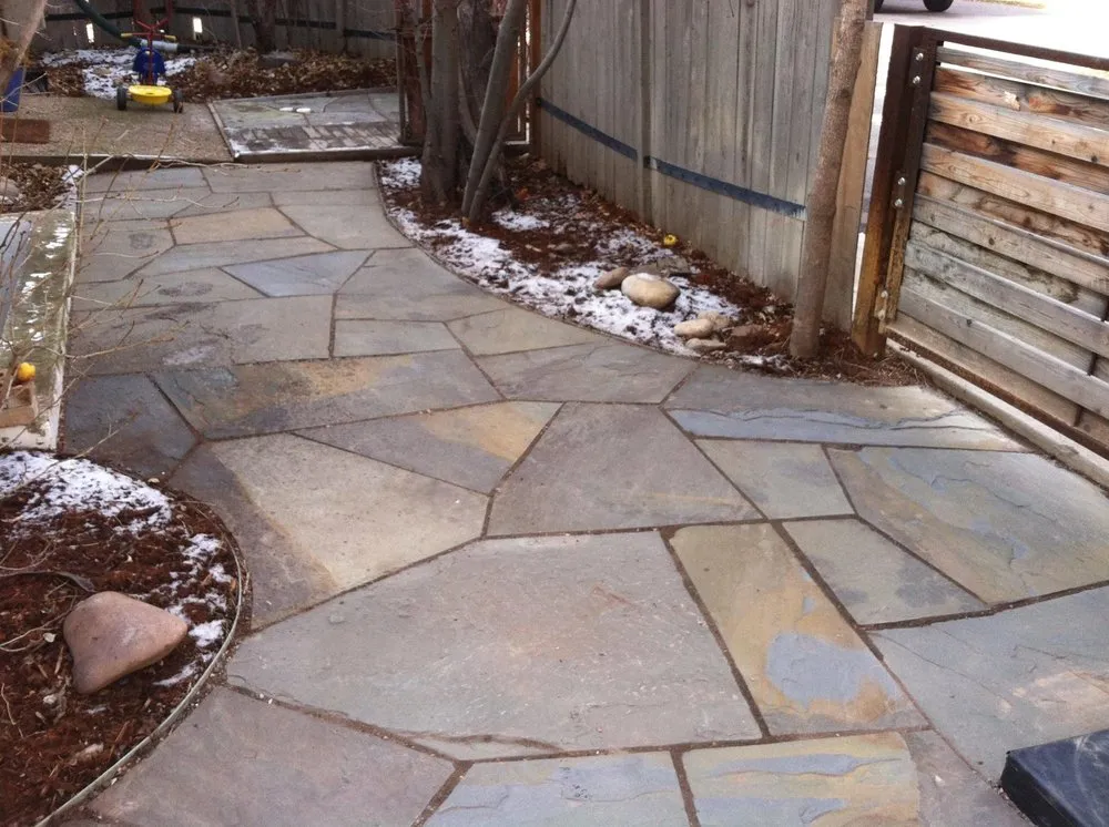 Professional outdoor landscaping experts serving Boulder, CO - Muscle Tree & Landscaping