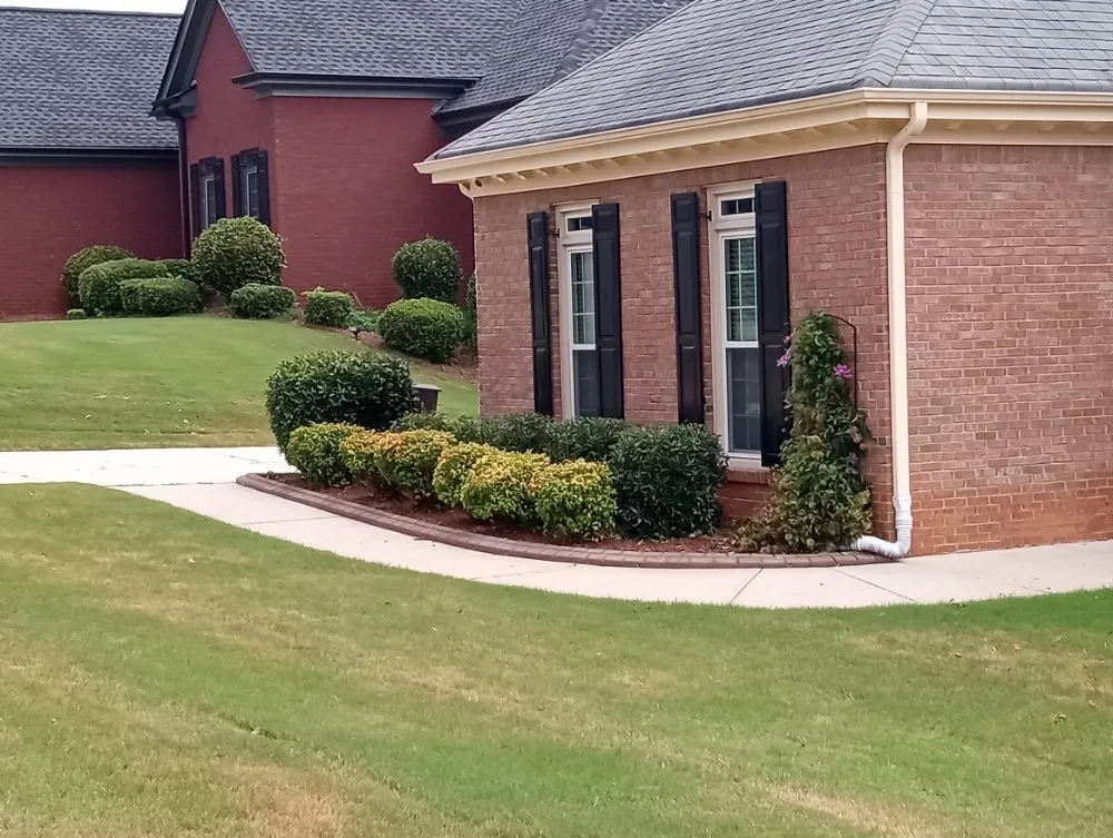 Local lawn mowing service experts serving Villa Rica, GA - Muse Landscaping