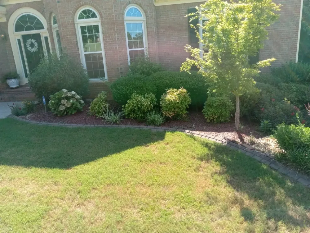 Custom garden landscaping in Villa Rica, GA by Muse Landscaping