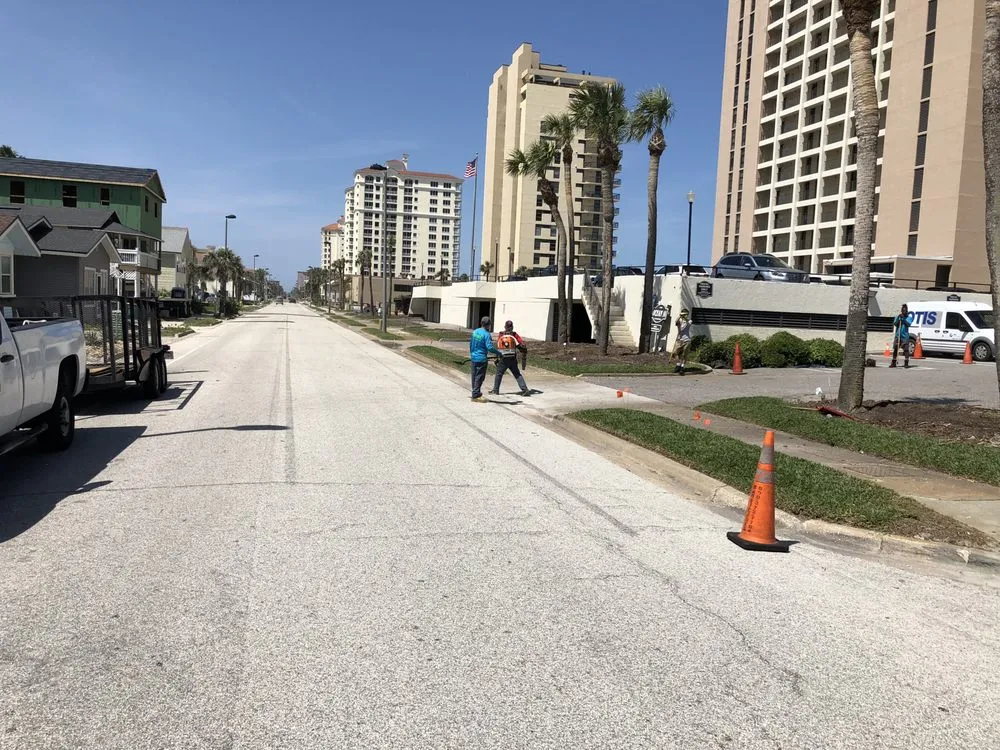 Custom outdoor landscaping in Jacksonville Beach, FL by Musgrove Land