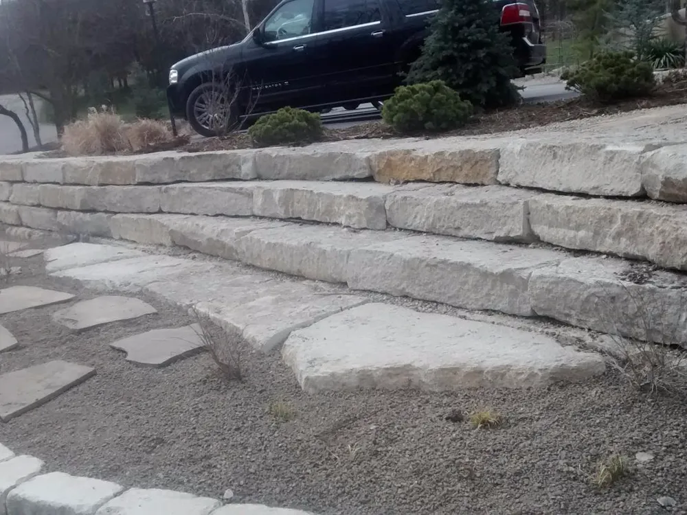 Affordable lawn care service in Jacksonville Beach, FL by Musgrove Land