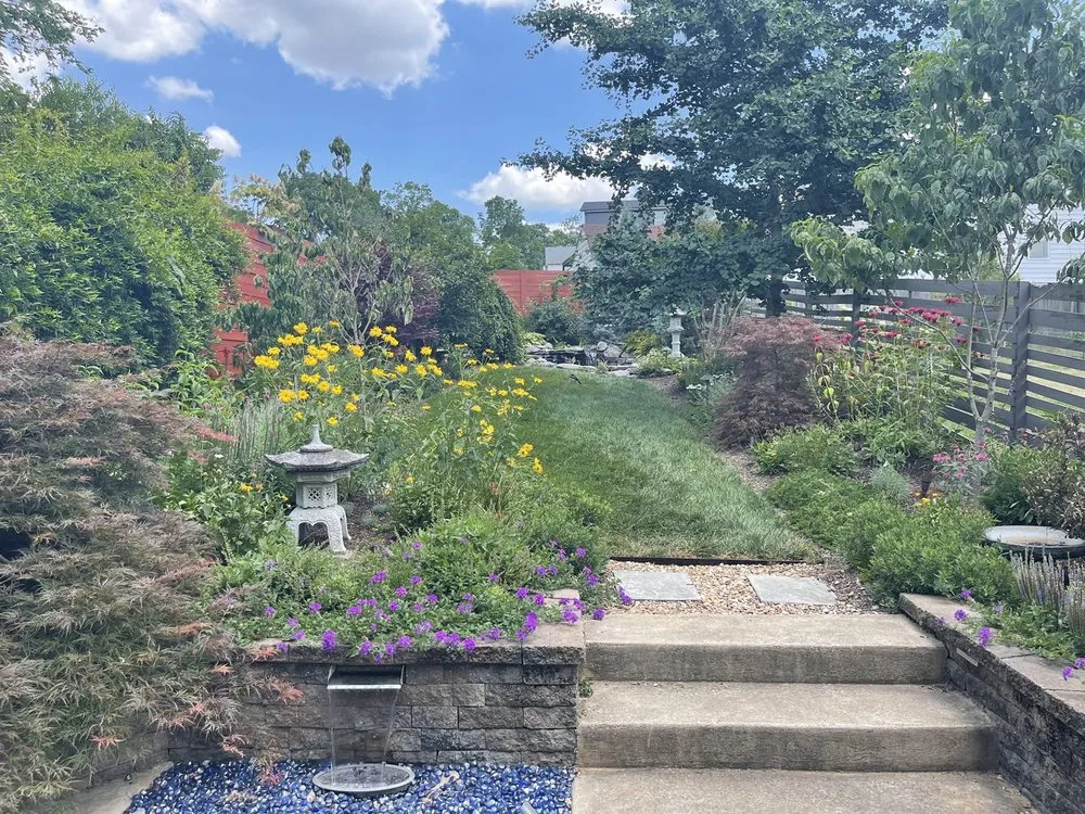 Custom lawn care service for beautiful yards across Nashville, TN - Music City Hardscapes