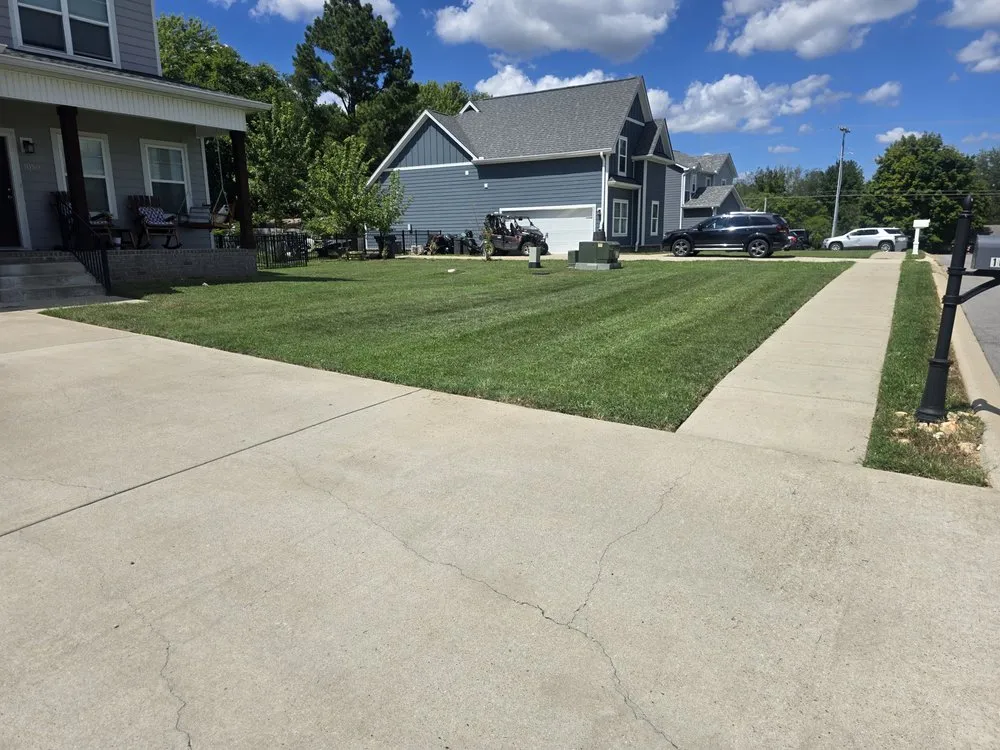 Affordable garden landscaping for year-round maintenance in Hendersonville, TN by Music City Mowers