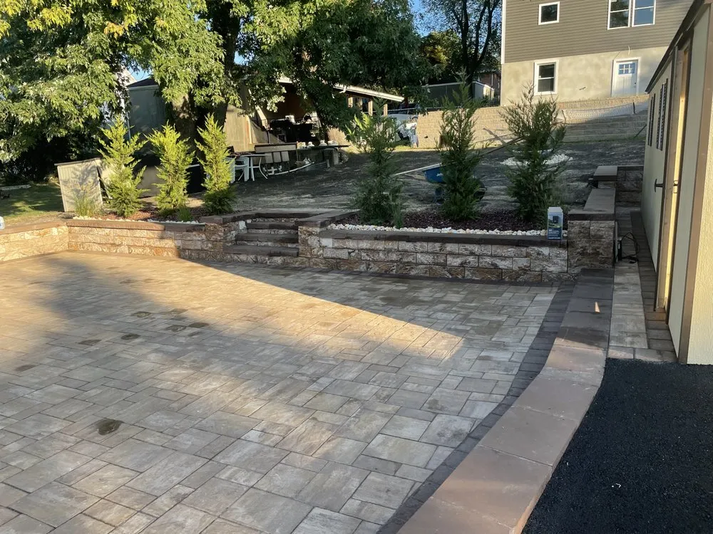 Trusted lawn mowing service in Matawan, NJ - MV Landscaping