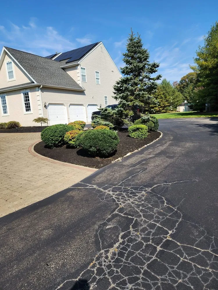 Affordable garden landscaping for homes in Swedesboro, NJ by MVH Landscaping