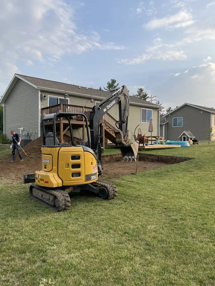 Top-rated garden landscaping in Wisconsin Rapids, WI by MW Earthworx