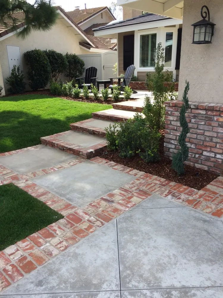 Local lawn mowing service in Tustin, CA by MW Landscape