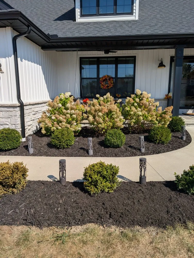 Expert landscaping services in Ashville, OH - MW Landscaping