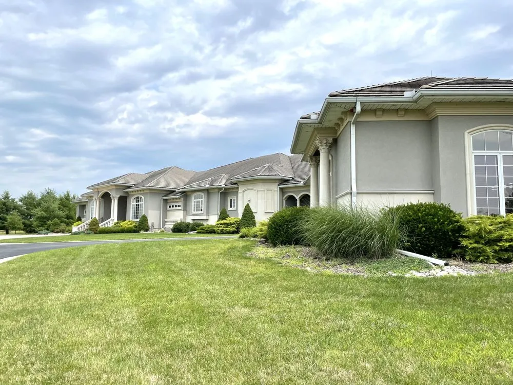 Top-rated landscaping services in Olathe, KS by MW Lawn & Landscape