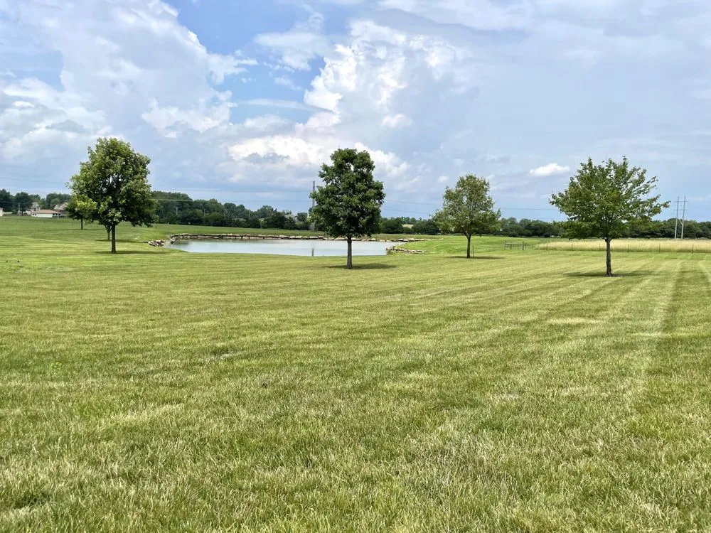 Affordable garden landscaping for beautiful yards in Olathe, KS by MW Lawn & Landscape