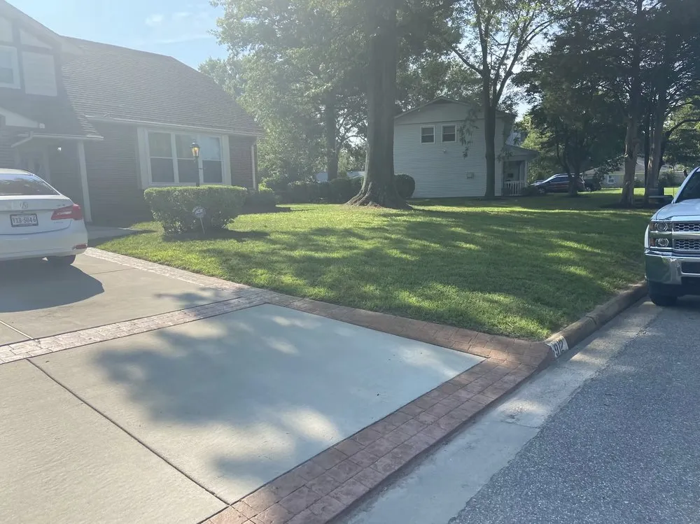 Top-rated residential landscaping experts serving Chesapeake, VA - M.W.Cutting Edge Lawn-Care