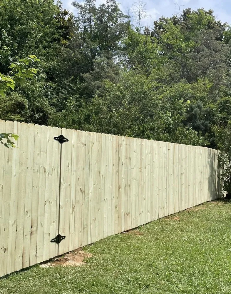 Local outdoor landscaping in Guntersville, AL - M&X Fence and Landscaping