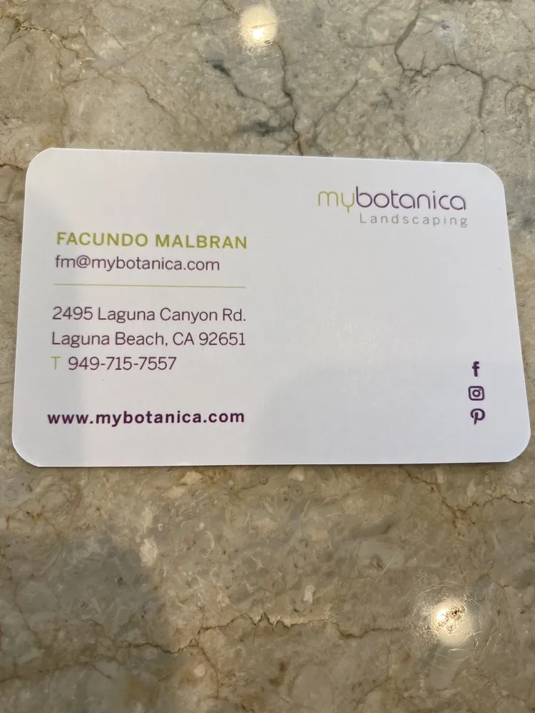 Top-rated lawn mowing service experts serving Laguna Beach, CA - My Botanica