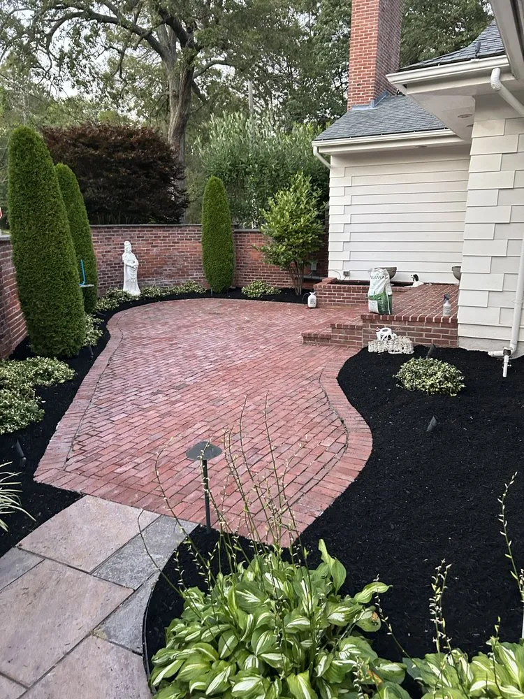 Professional lawn care service for homes in Pawtucket, RI by My Brothers Landscaping