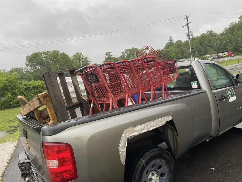 Expert lawn care service in Windsor, NY - My Junk Lovin Truck