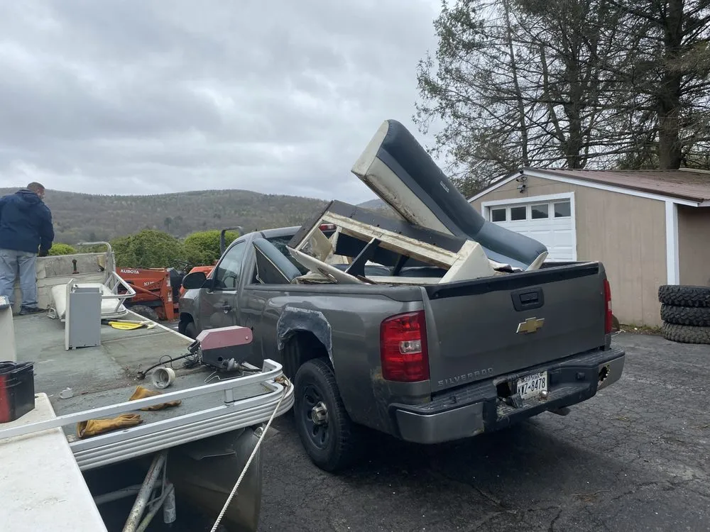 Expert yard maintenance in Windsor, NY by My Junk Lovin Truck