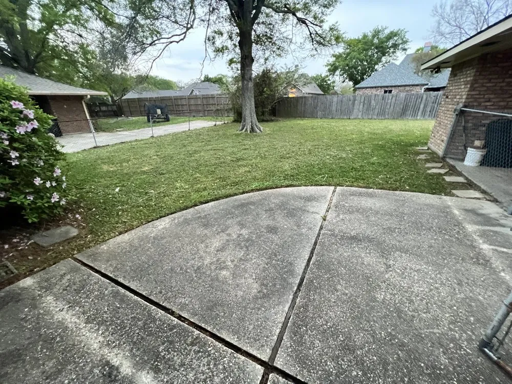 Local yard maintenance in Port Allen, LA - My Lawn Company